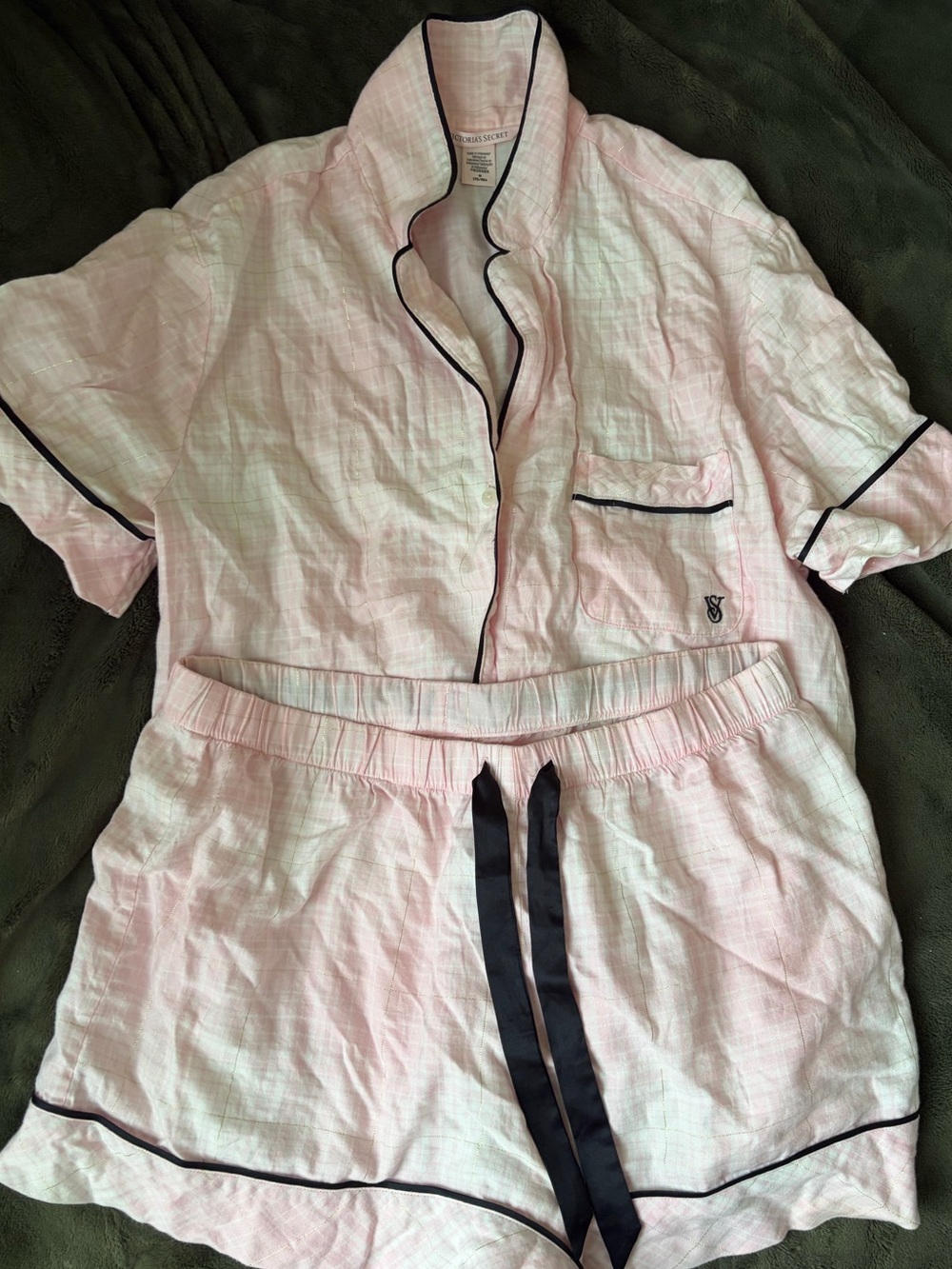Victoria's Secret Light Pink Short Pajama Set with Black Piping